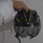 خوذة دراجه هوائىه او بخاريه