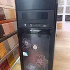 كمبيوتر مكتبي مع طابعه HP اسكنر