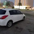 نيسان تيدا هاتشباك للبيع