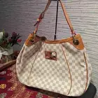 شنطة لويس فيتون LV