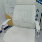 كراسي جلد حجم كبير مستعمله شبه جديدة