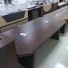طاولات اجتماعات