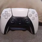 يد بلاي ستيشن