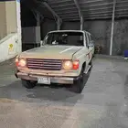 صالون تويوتا جيب لاند كروزر 82