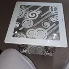 طاوله للبيع زجاج