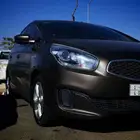 للبيع كيا كارينز موديل 2014