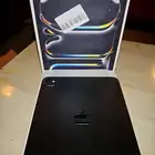 آيباد 11 pro m4. معالج العاب قوي جدا بكرتونه وشاحنه وسلكة ك