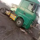 ميكانيكي تريلات شاحنات Truck mechanic