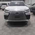 جيب لكزس 2025