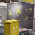 طباعةوتركيب استكر بوثات واجهات كافة الانواع و بوكسات دعائية