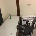 مكتب زجاجي
