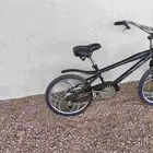 دراجه مستخدمه