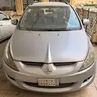 سيارة ميتسوبيشي جراند بكس موديل 2008 السيارة نظيفه