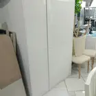 متوفرة ادواليب ايكيا لون ابيض هو مستخدم نضيف مره