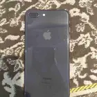 ايفون 8 بلس