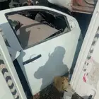 بيع قطع غيار السيارات