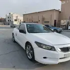 هوندا اكورد كوبيه اببض