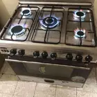 بوتجاز 5 عيون وأسطوانه غاز بالمنظم والخرطوم