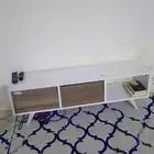 طاوله ورفوف