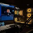 الكرت RX6650XT PCقوي للعاب جديد ماله 6 شهور موجوده الكرتين
