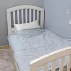 سرير مع اسفنج