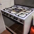 فرن غاز إيطالي
