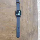 ساعه ابل مع شريحه se على السوم