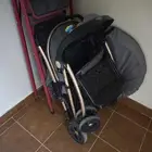 عربة اطفال للشارع