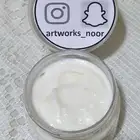 مزيل عرق طبيعي ذو رائحه زكيه يفتح المناطق الداكنه صنعت بكل ح