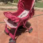 عربة وكرسي سيارة اطفال