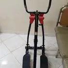 الجهاز ي سم ى عادة جهاز الغزال الطائر أو Air Walker Gazel