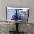 ميزان 300 كيلو