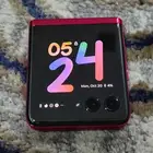 موتورولا رايزر 40 الترا Motorola RAZR 40 ultra