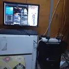 كبيوتر البيع علا وسوم شغال سباب للبيع لام اعود احتاجه