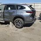 هايلاندر 2025 هايبرد.تشليح قطع غيار فقط ومتوفرين جميع القطع