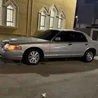 فورد فكتوريا 2003