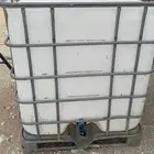 خزان- تنك مويه بلاستيك سعه 1000 لتر للبيع