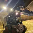 بوبكات الايجار شيول صغير