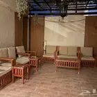 كراسي خارجيه مع الطاولات