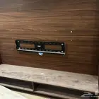 رف تلفزيون نظيف