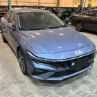 هونداي انتراء2025 صيني لون بحري وأبيض