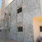 موجود كمبروسر رماله لأزالة الدهان و تكسير وحفر