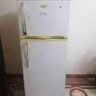 ثلاجة للبيع