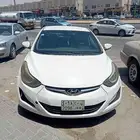 هونداي النترا2015 السعر22500ريال مكينه 2000cc