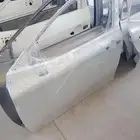 باب كامري يسار امامي وكاله نضيفه بدون تعديل او رش موديل 2018