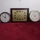 ساعه كبيرة وساعتين متوسطة