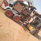 يوجد سايق بوبكات متعطل متواجد في العلا الجنسيه يمني