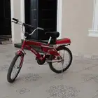 سيكل رامبو الون احمر جديد ماله 6شهور عندي