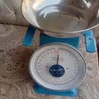للبيع ميزان مطبخ جديده مع الكرتون