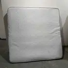 للبيع  مراتب سرير بحالة ممتازة وبجودة عالية